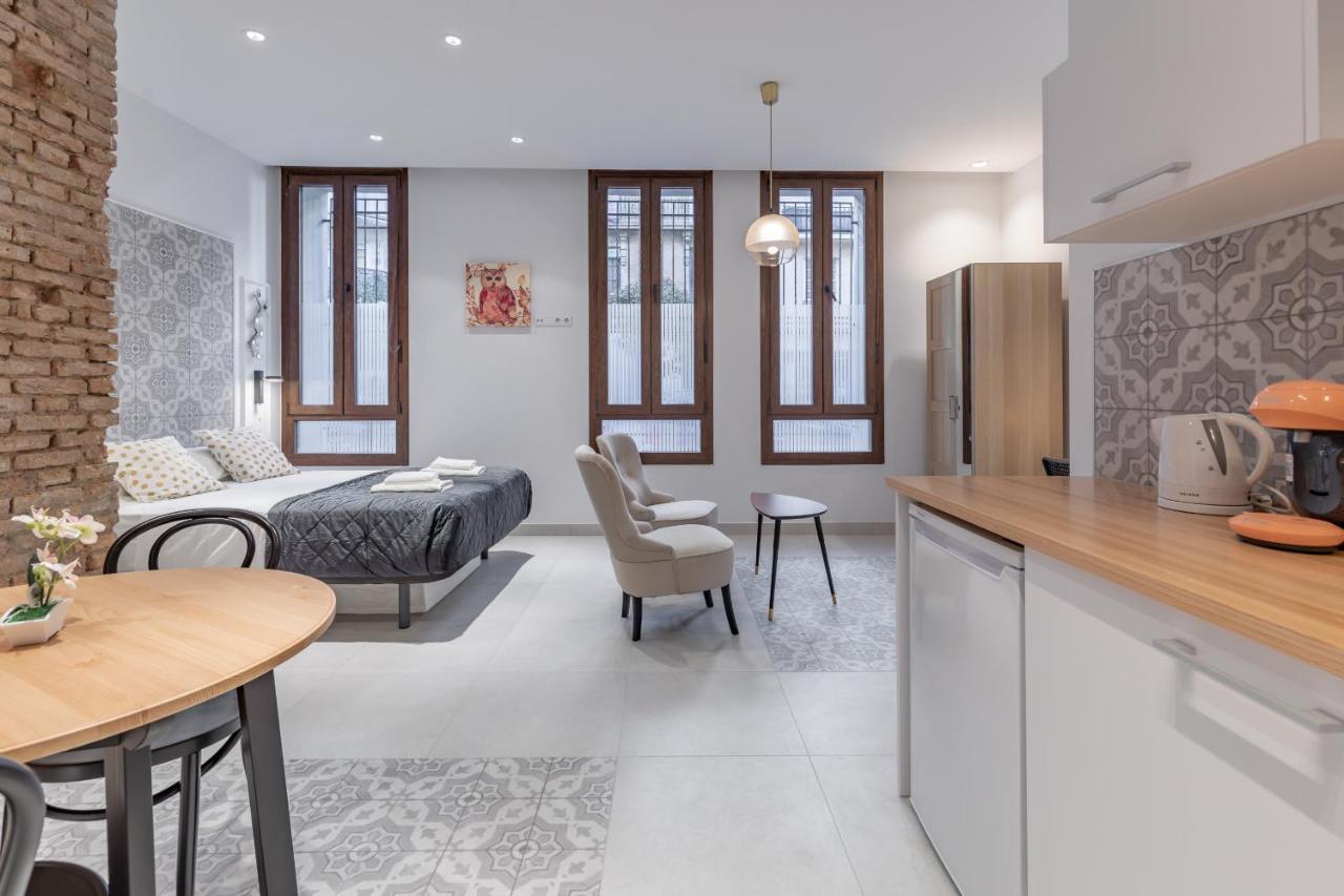 Gorgeous Apartment Close To City Centre Valencia Exterior foto